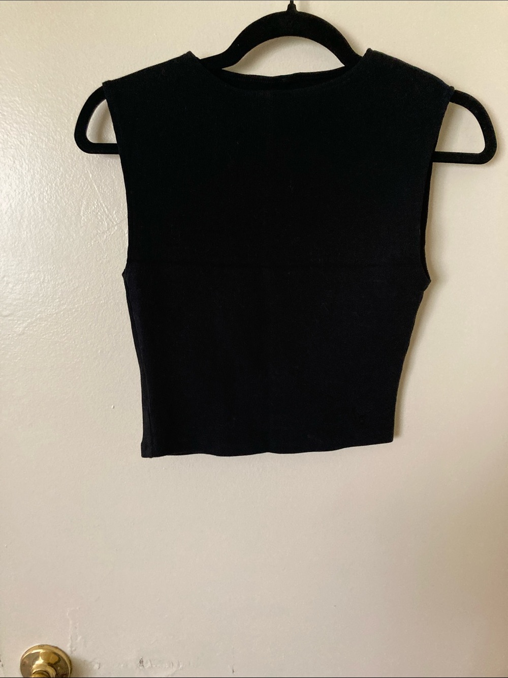 Everyday Black Ribbed Cropped Tank